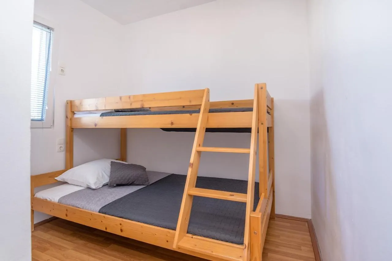 ויר Apartment K&L 0*,  קרואטיה
